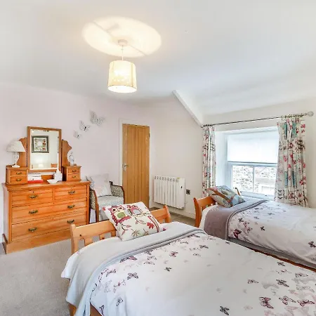 Magnolia Barton (Richmondshire)